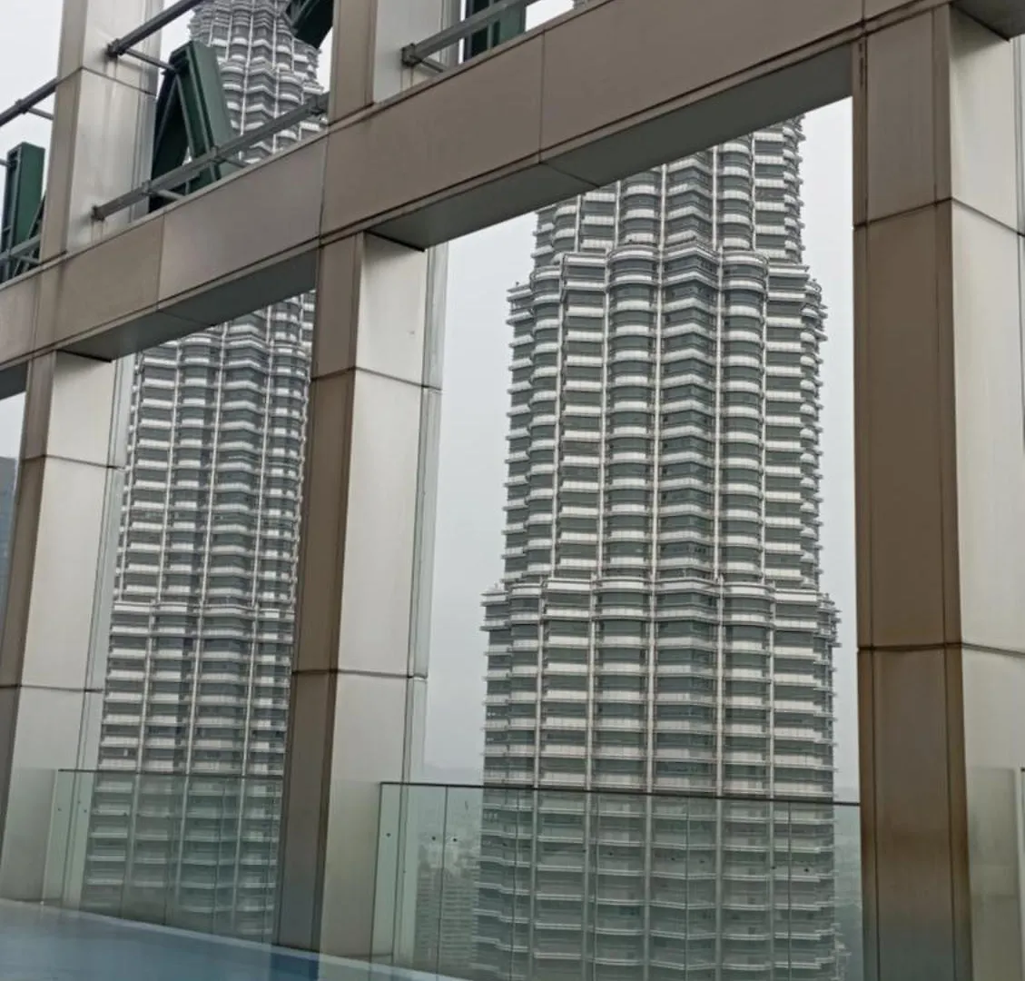 アパート Tropicana The Residence Klcc Service Suites クアラルンプール マレーシア